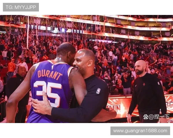 火箭队主场观赛环境及球迷文化介绍 火箭队主场观赛环境及球迷文化介绍