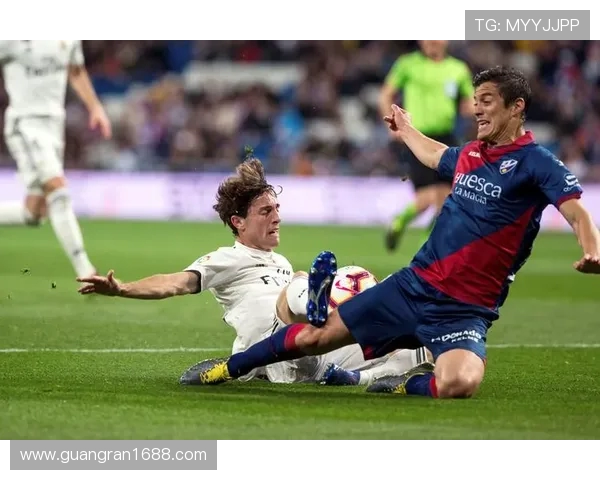 西甲联赛的经典战役与难忘时刻重现