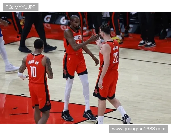 火箭队与篮网今天比赛的最新战况和数据 火箭队与篮网今天比赛的最新战况和数据