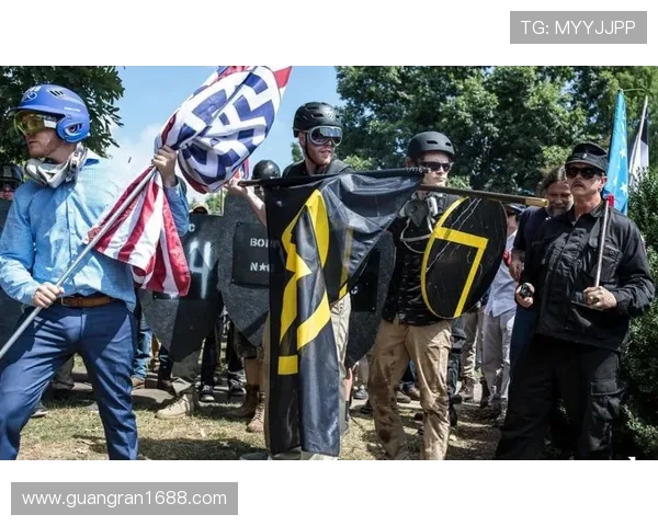 科普反种族歧视新规出台禁赛十场全球统一手势或终止比赛